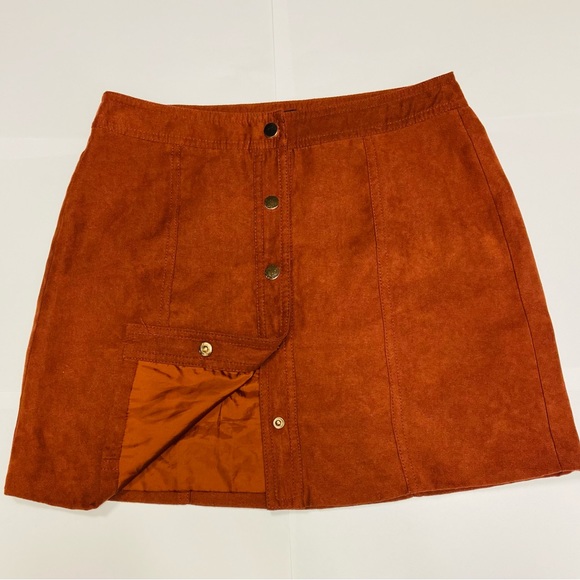 Forever 21 Dresses & Skirts - Forever 21 Mini Skirt EUC